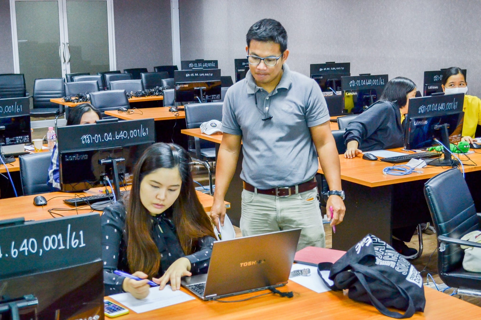 อบรมเชิงปฏิบัติการการจัดการเรียนการสอนผ่านระบบออนไลน์ด้วยโปรแกรม Microsoft Teams , Google Meet , Google Classroom วิทยาลัยการบินนานาชาติ มหาวิทยาลัยนครพนม